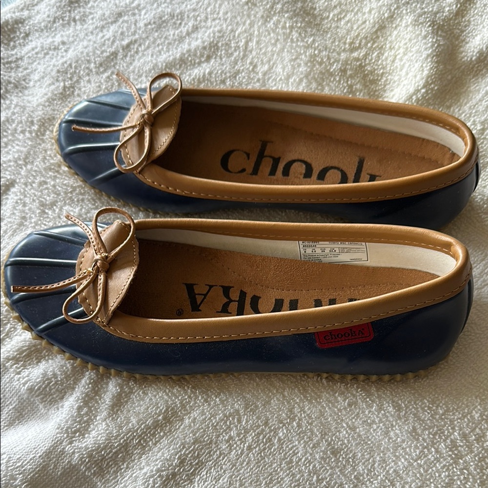 Chooka Women's Blue and Tan Shoes